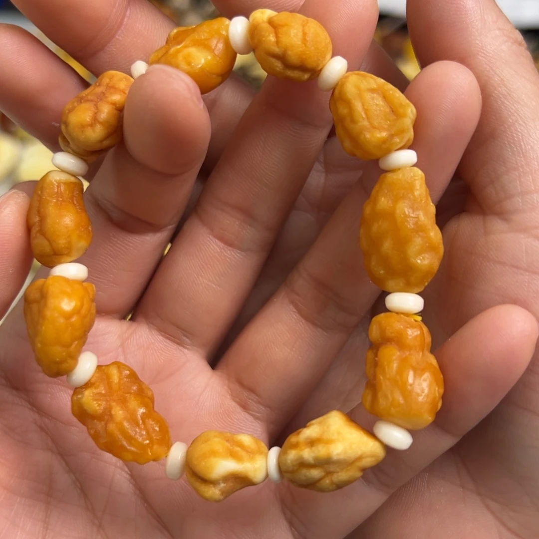 蜜蜡未镶嵌裸石蜜蜡