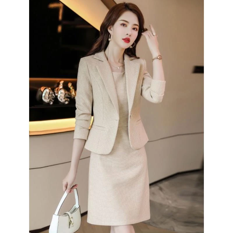 短款外套女小香风2025春秋新款小个子高级感小西服套装洋气西装