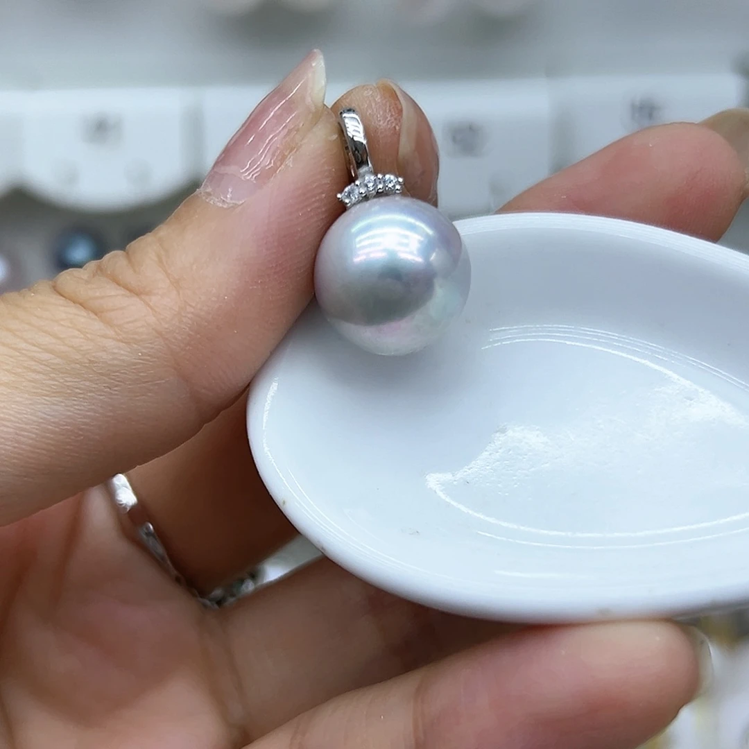 银S925镶嵌耳饰淡水珍珠