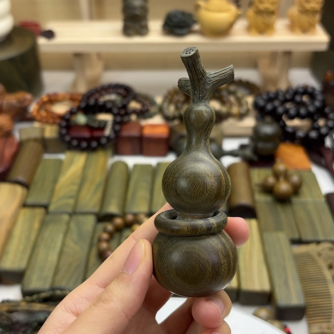 *****木绿檀木料工艺品