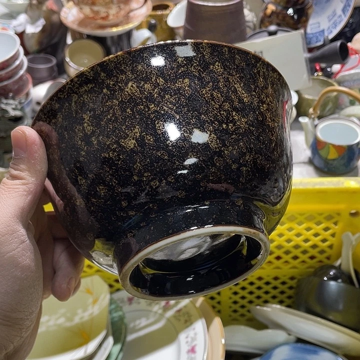 瓷片在你身边的人总是不