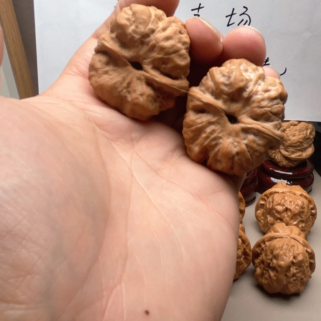 文玩核桃吊坠Y**.延庆