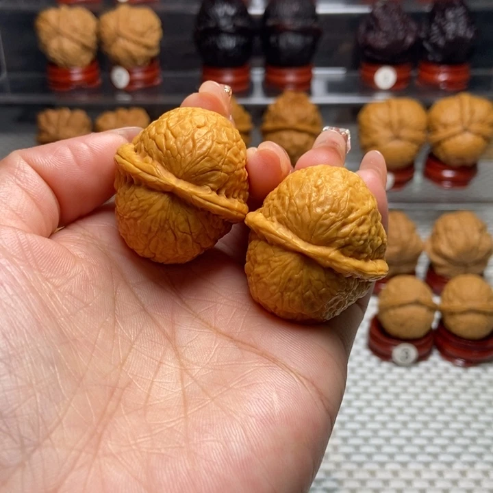 桃核把件15太阳系元宝