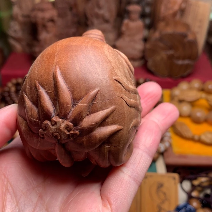 檀香木把件老山檀谛听瑕疵