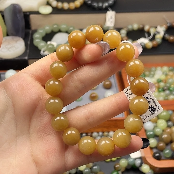和田玉（糖玉）未镶嵌手链