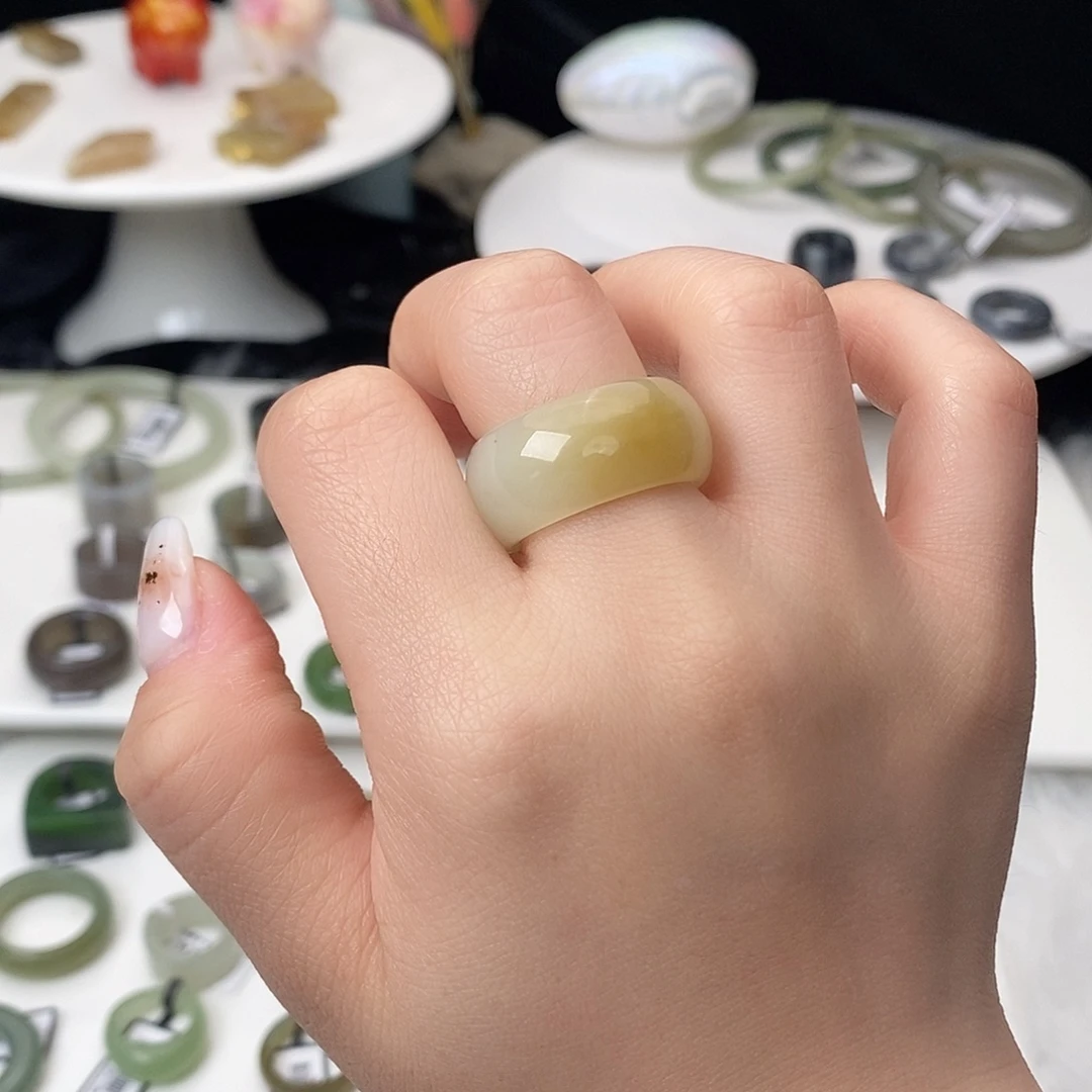 和田玉（糖玉）未镶嵌戒指G68一口糖墩墩19.2