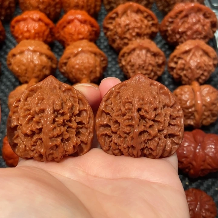 把件文玩核桃41.6尺寸满天星1669