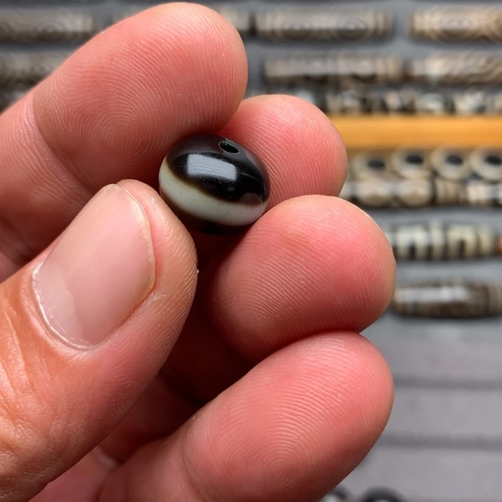 玛瑙/玉髓颈饰未镶嵌自**遥