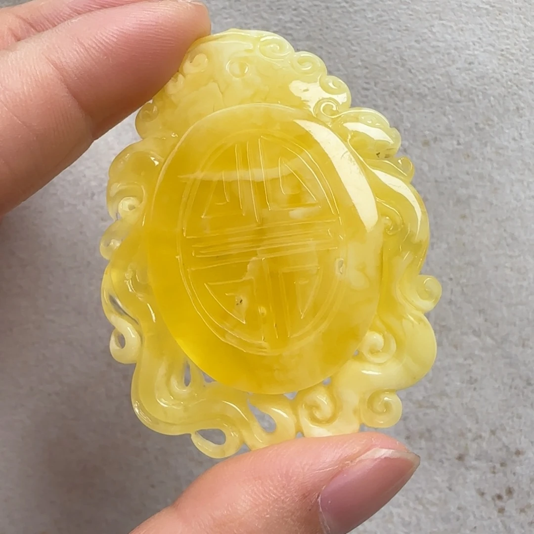 蜜蜡未镶嵌珠宝奇石