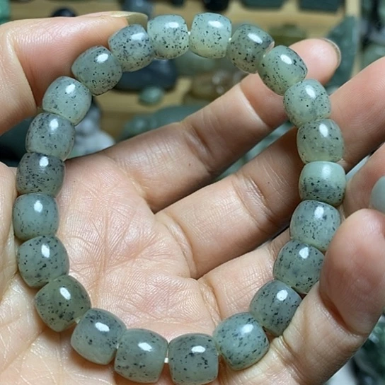 未镶嵌和田玉（糖玉）珠宝半成品