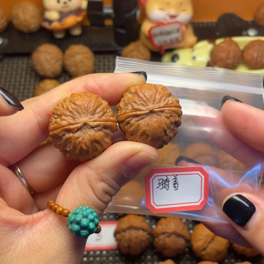 骑****吊坠文玩核桃27尺全品闷尖小磨盘