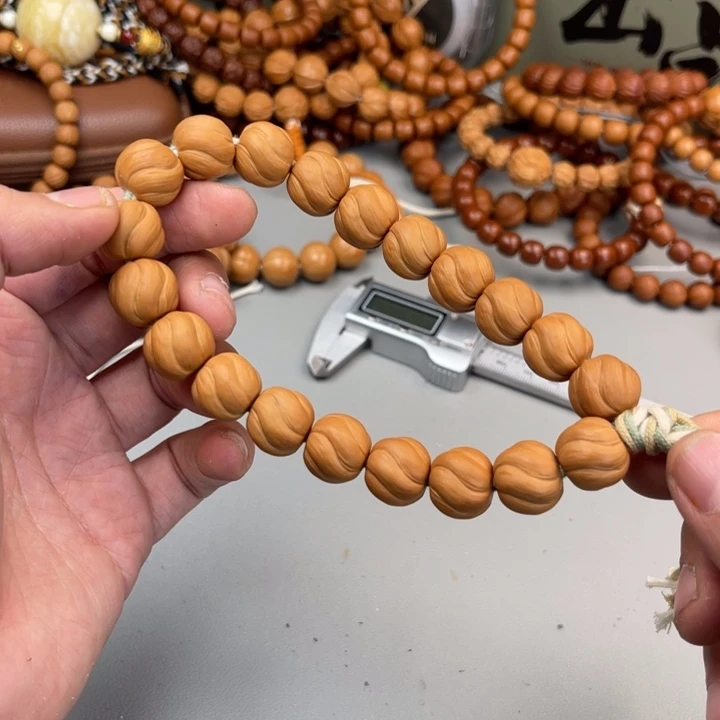 姽****手串猴头核桃8号 麻花