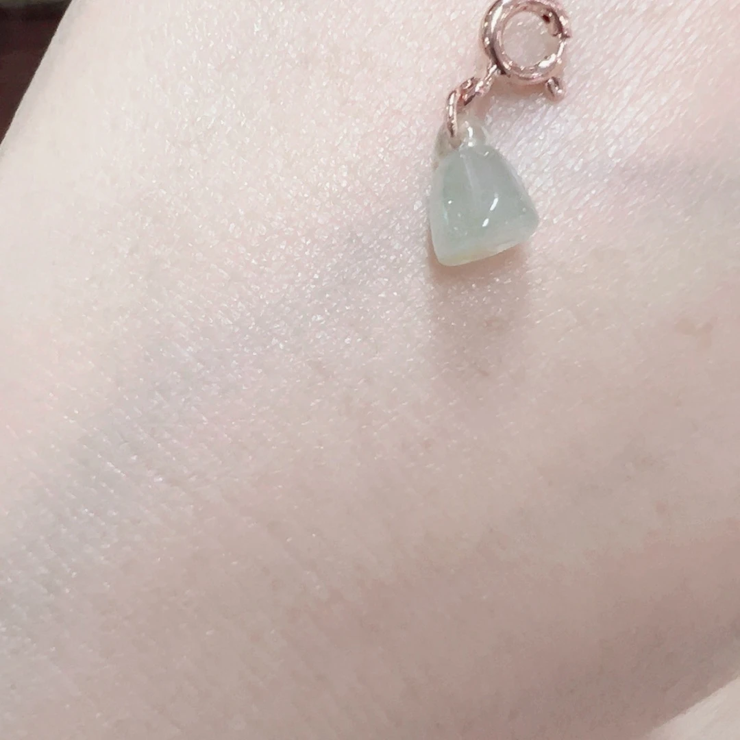 翡翠未镶嵌项链昕*翡翠