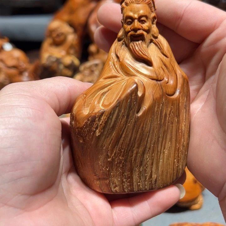 柏木（崖柏）点点关注