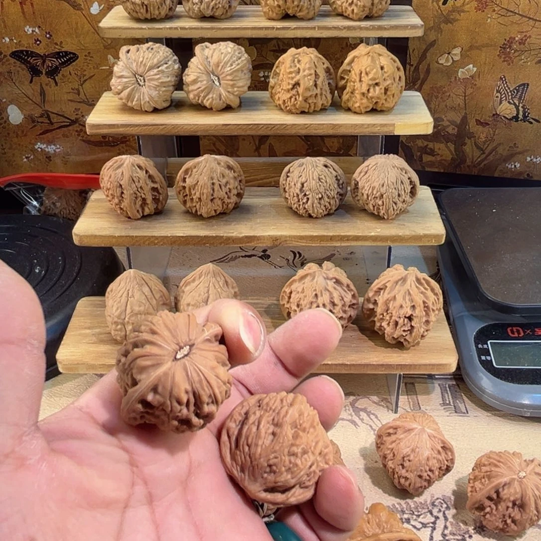 把件文玩核桃未****山