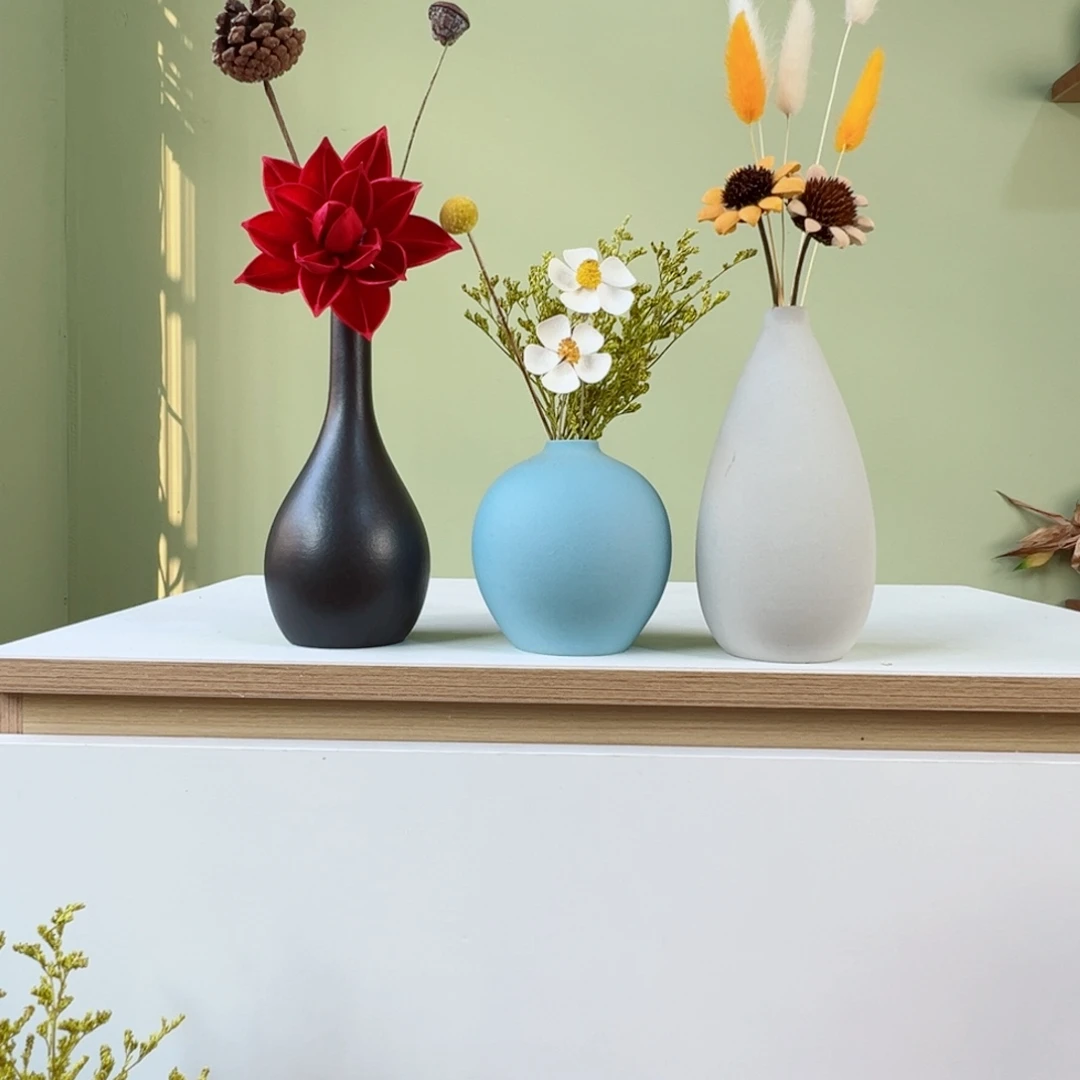 摆件陶瓷花瓶带花高度20-30厘米左右