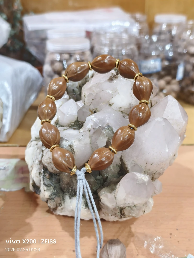 梅林铁核橄榄核三面佛1522