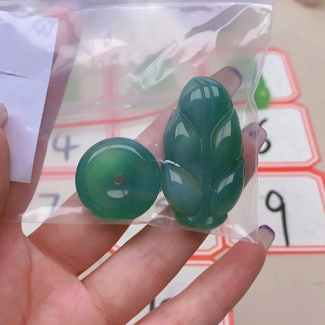 【闪购商品】玛瑙/玉髓未镶嵌珠宝半成品c****o