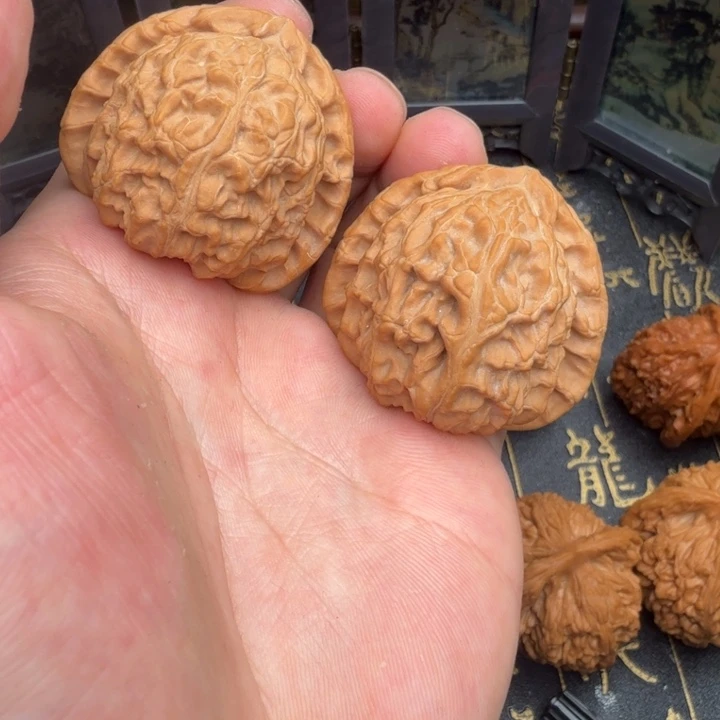 吊坠文玩核桃三角白41