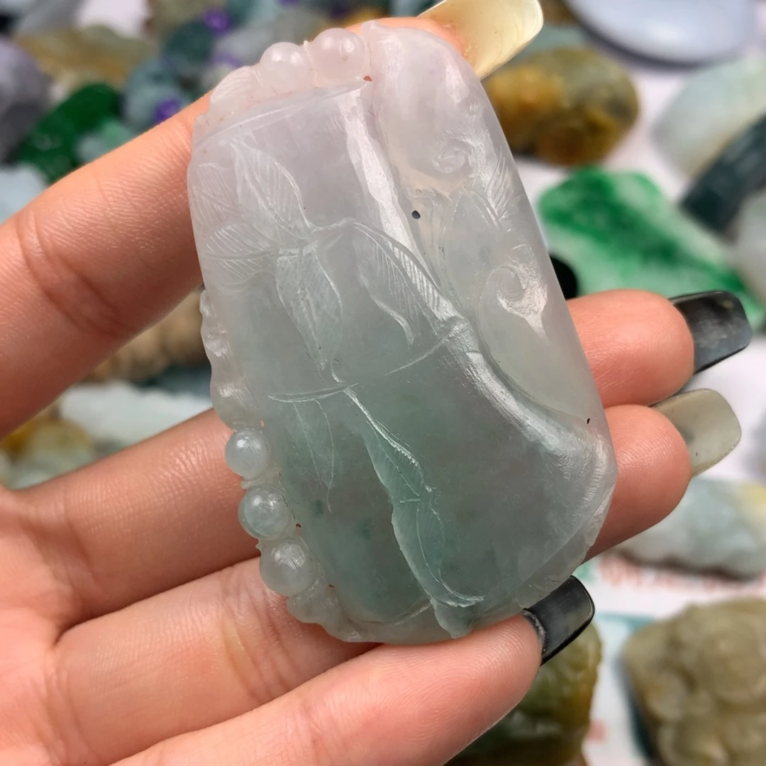 定制翡翠未镶嵌翡翠