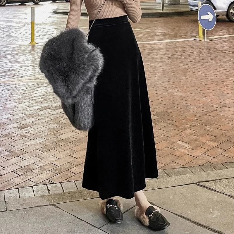 半身裙女春秋2025新款高腰垂感A字大摆裙显瘦丝绒半身长裙裙子