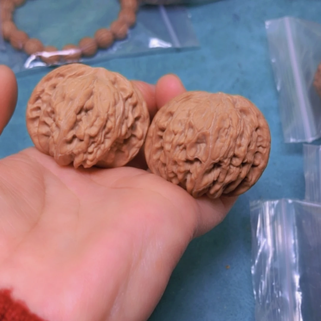 【闪购商品】摆件核桃41磨盘有黄