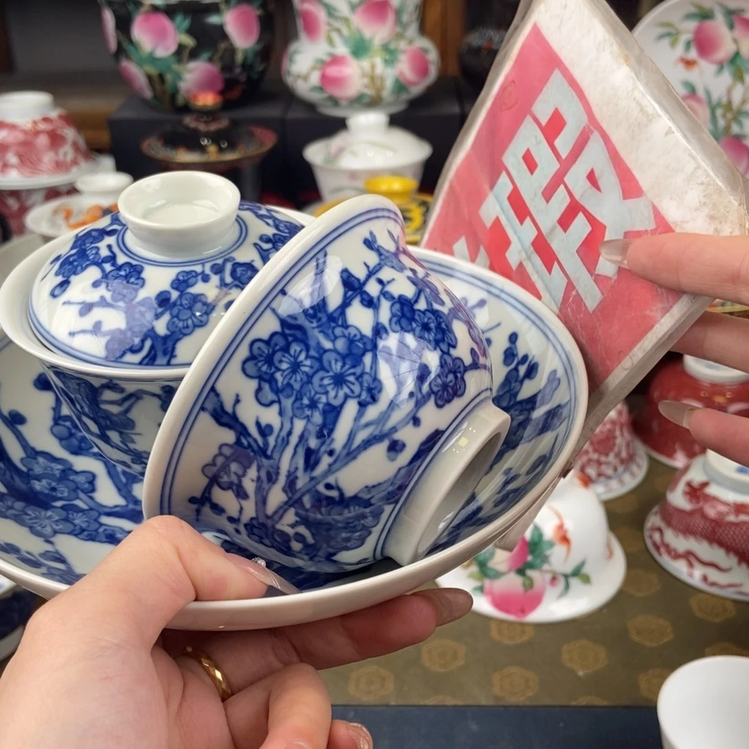 陶瓷艺术家的作品是一种
