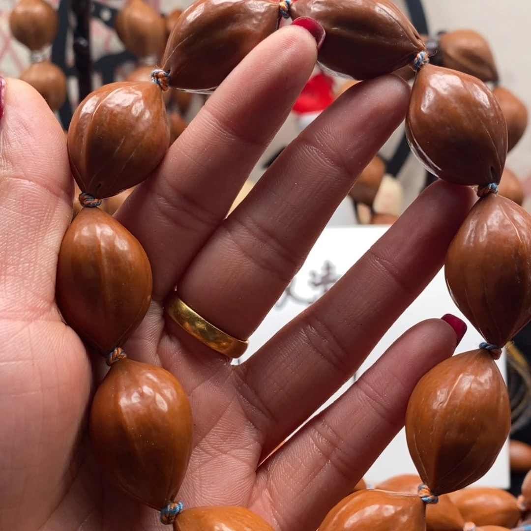 橄榄核手串/手链鸡血红1.9