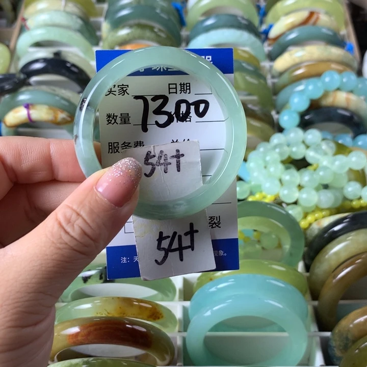 未镶嵌蛇纹石玉手镯7300