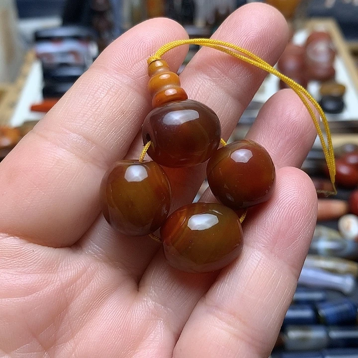 玛瑙/玉髓未镶嵌颈饰