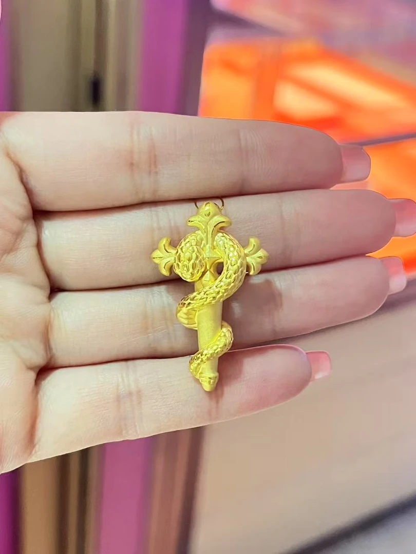 足金权杖蛇吊坠精致