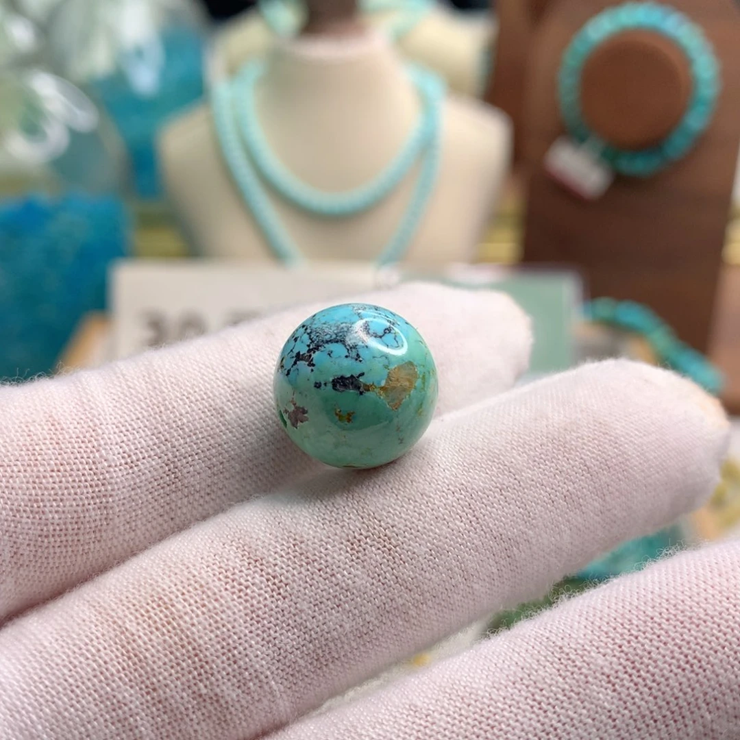 绿松石未镶嵌饰品