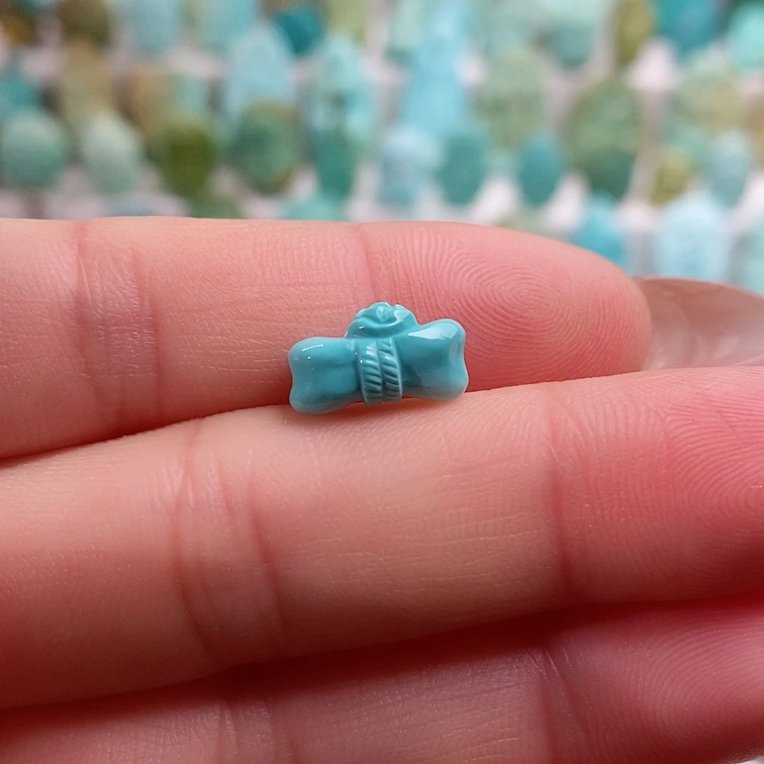 绿松石绿松石未镶嵌