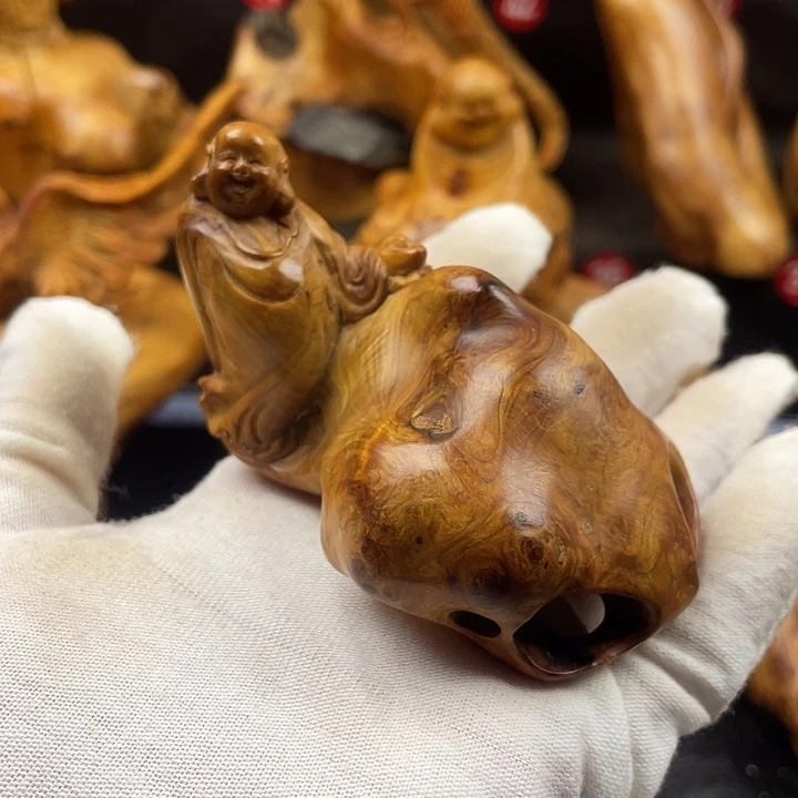 柏木（崖柏）米勒手把件