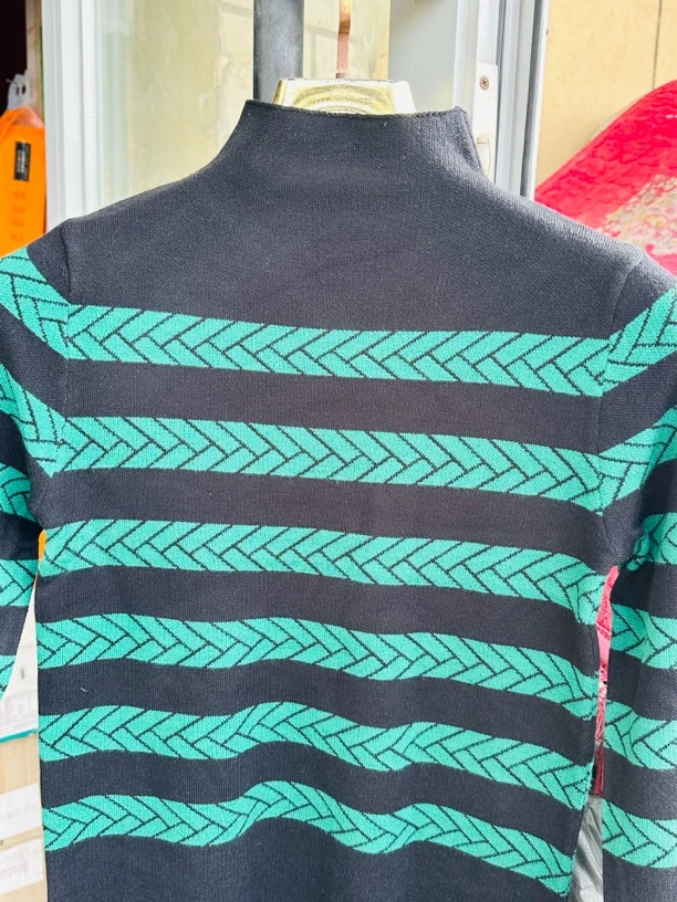 高领毛衣女打底衫秋冬洋气2025年新款爆款洋气时尚内搭针织衫上衣