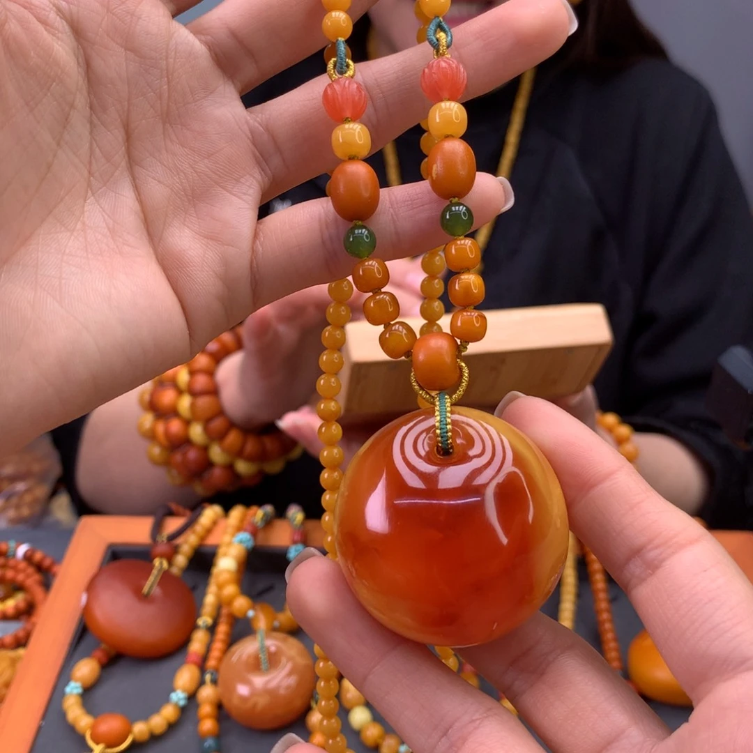 蜜蜡颈饰未镶嵌天然