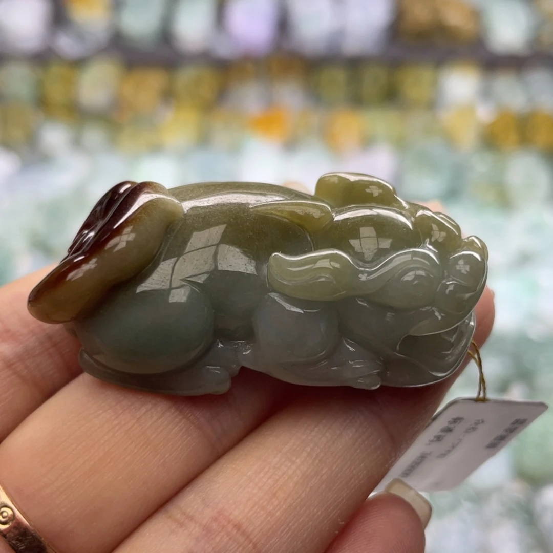 颈饰未镶嵌翡翠貔貅