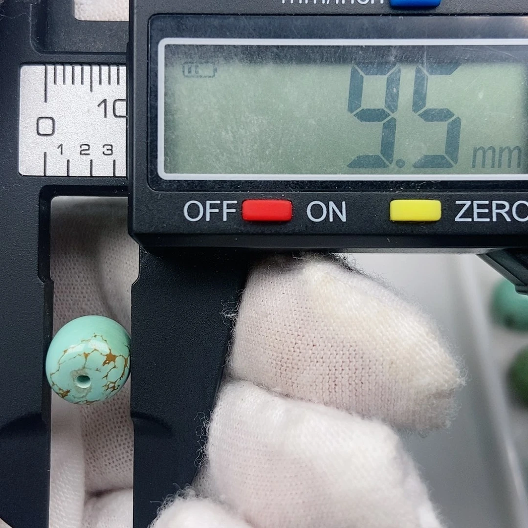 【闪购商品】未镶嵌绿松石珠宝奇石