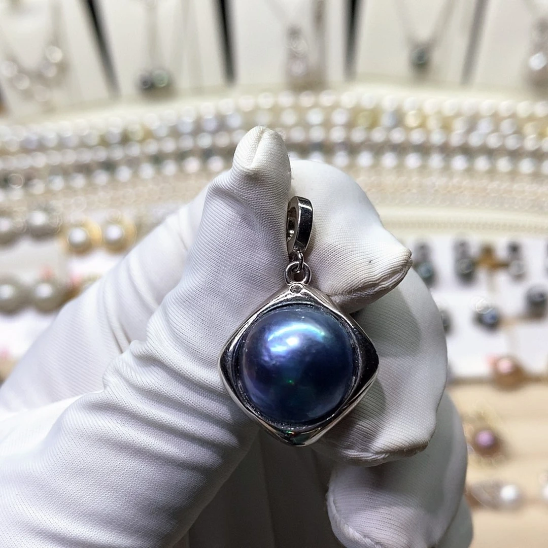 颈饰拼合珍珠（马贝珠）银S925镶嵌