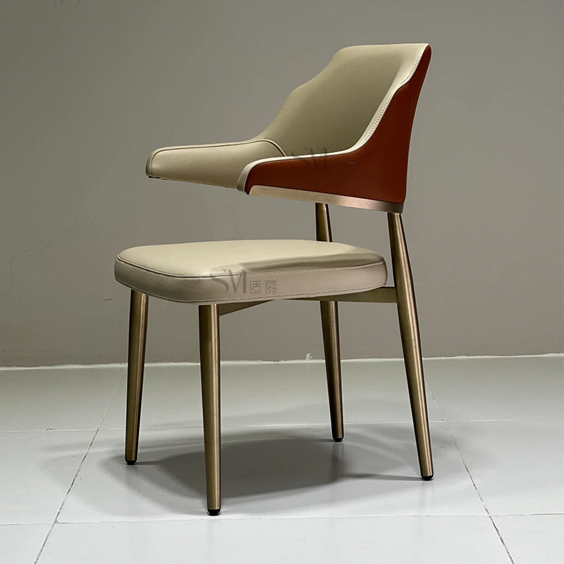 意式极简家用餐椅简约现代靠背椅轻奢高级感设计师餐厅酒店扶手椅