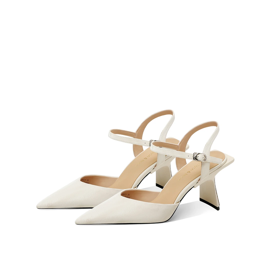 小众原创设计师款优雅白色凉鞋女2025年夏季新款一字扣包头高跟鞋