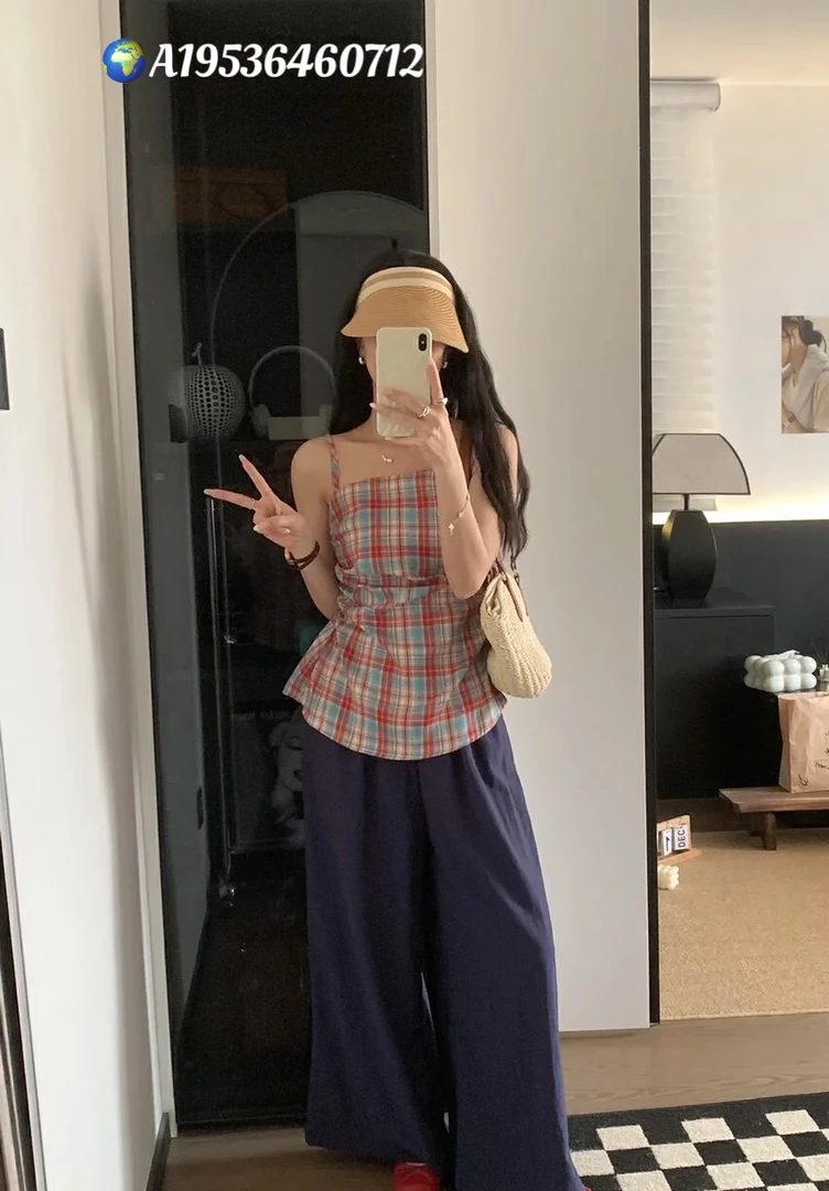 女装套装显瘦夏季无质量问题NO退换秒拍秒付短款修身外穿格子上衣