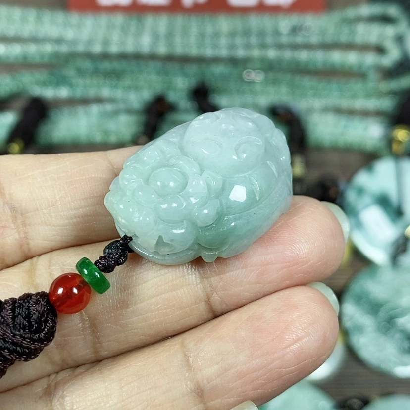 【闪购商品】翡翠颈饰未镶嵌玉吊坠翡翠玉金钱龙龟