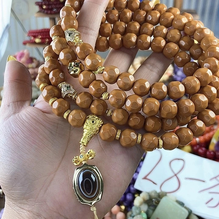 千眼菩提吊坠隔**香菩提