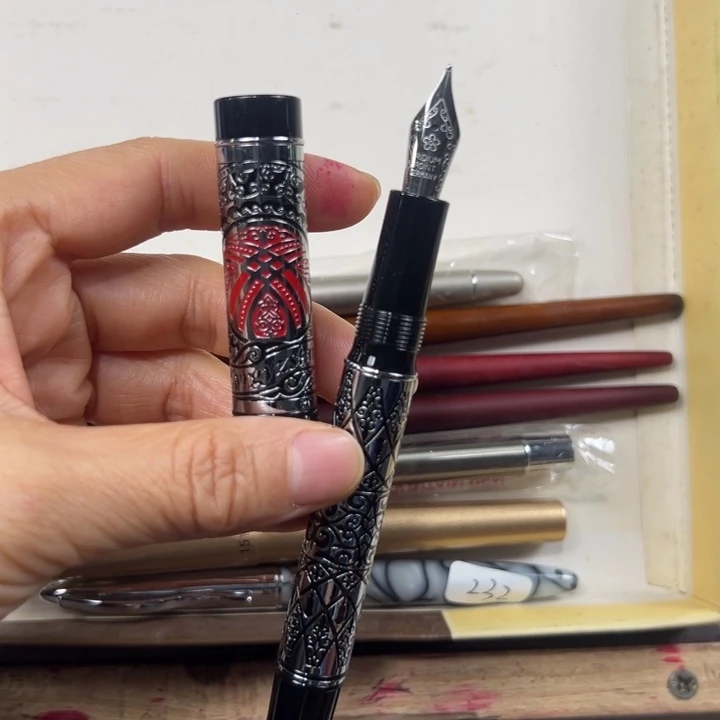 便携式富利文2085笔帽带红色礼品笔旋帽35大尖f