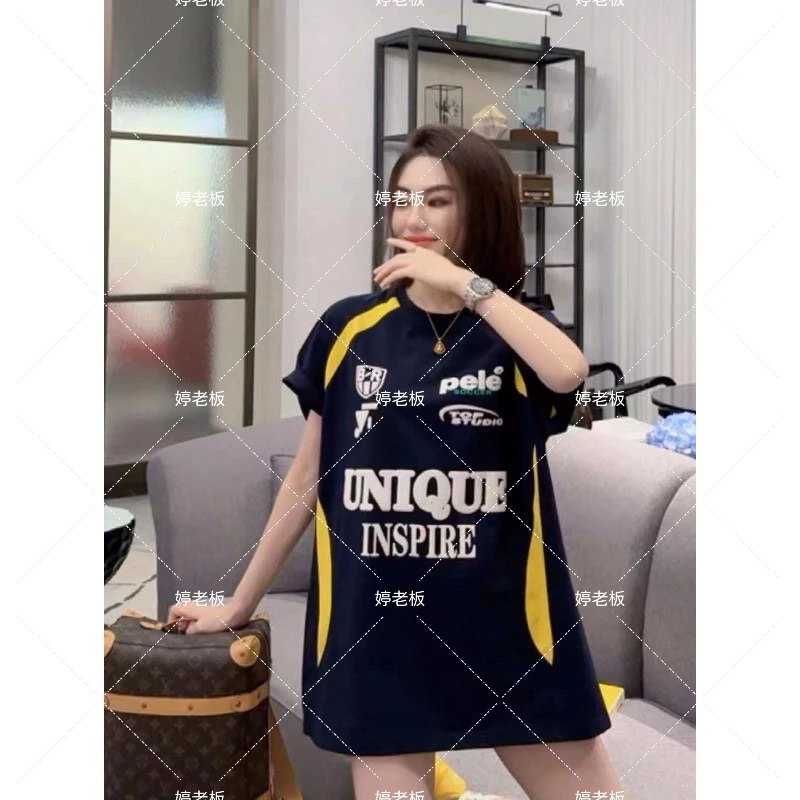 【婷老板】新款U字母拼色数字24蓝色T恤