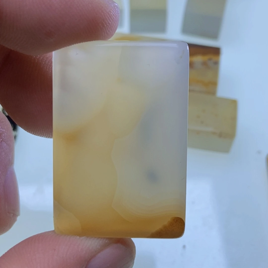 【闪购商品】未镶嵌颈饰玛瑙/玉髓蚂**@