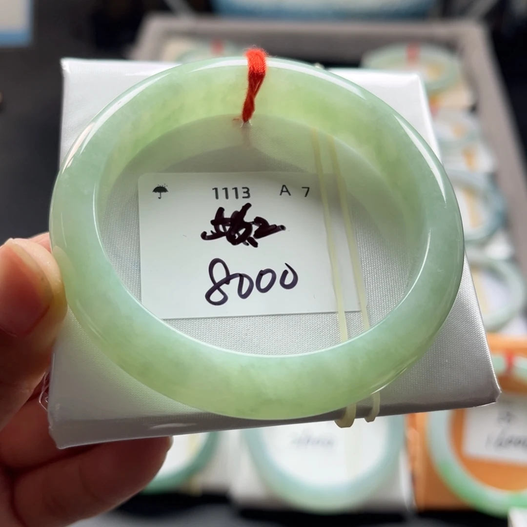 翡翠未镶嵌手镯56正圈