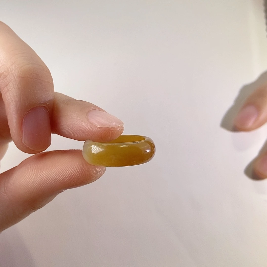 未镶嵌戒指和田玉（糖玉）天然和田玉11号戒指戒圈