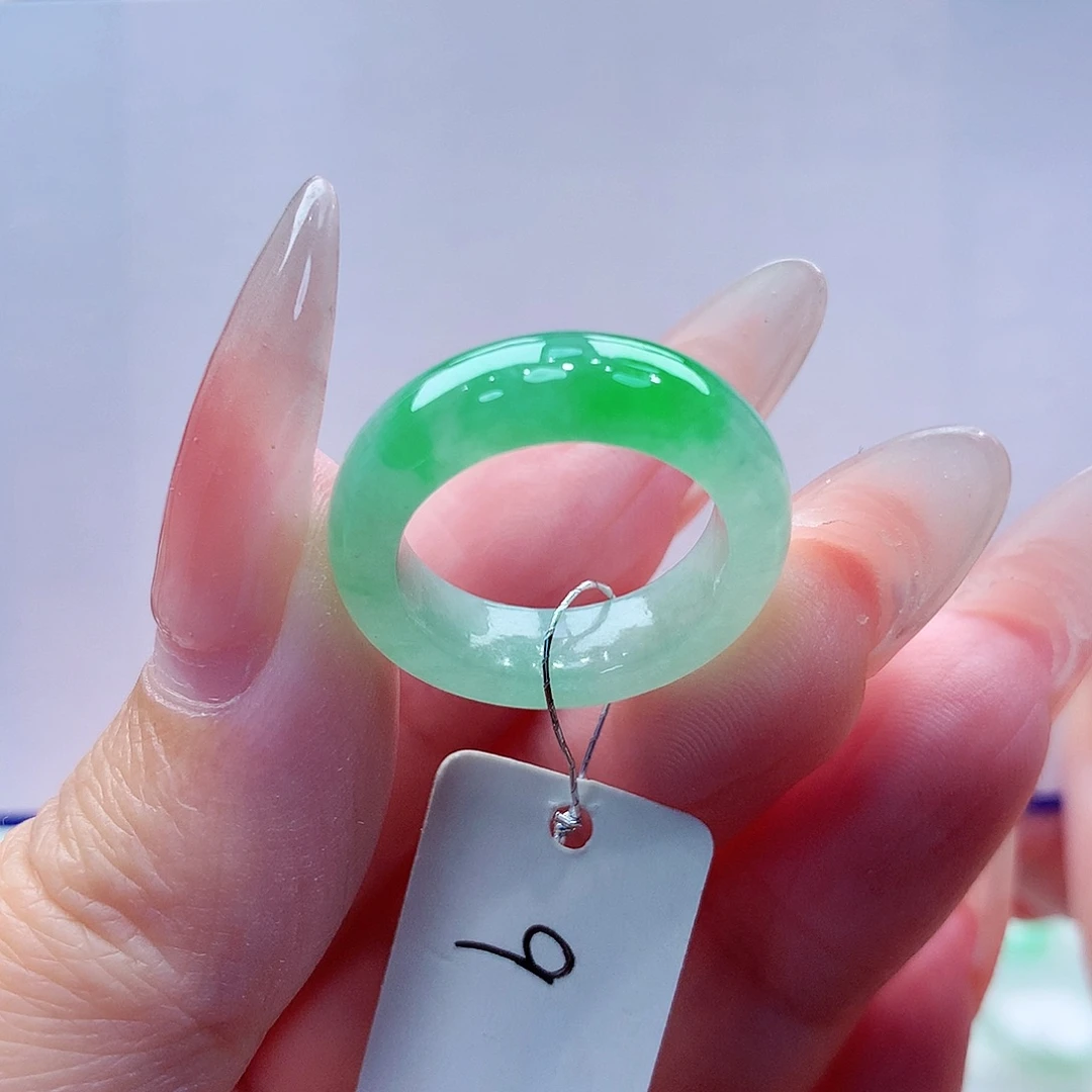 翡翠未镶嵌戒指缅甸A货